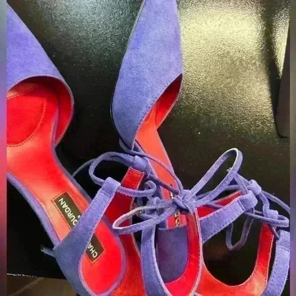 Charles Jourdan elegant purple tie up lace heels size 6. Incredible light wear - Picture 4 of 9
